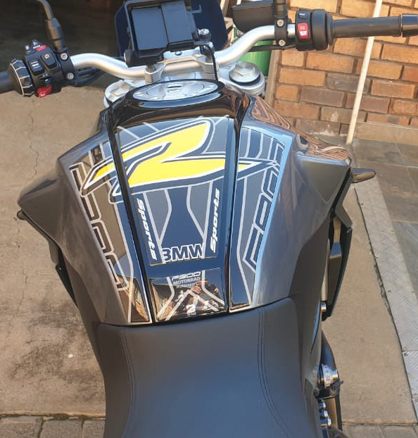Protection / Protecteur de réservoir de moto BMW F900 R. Gris et Jaune 2020 - 2021
