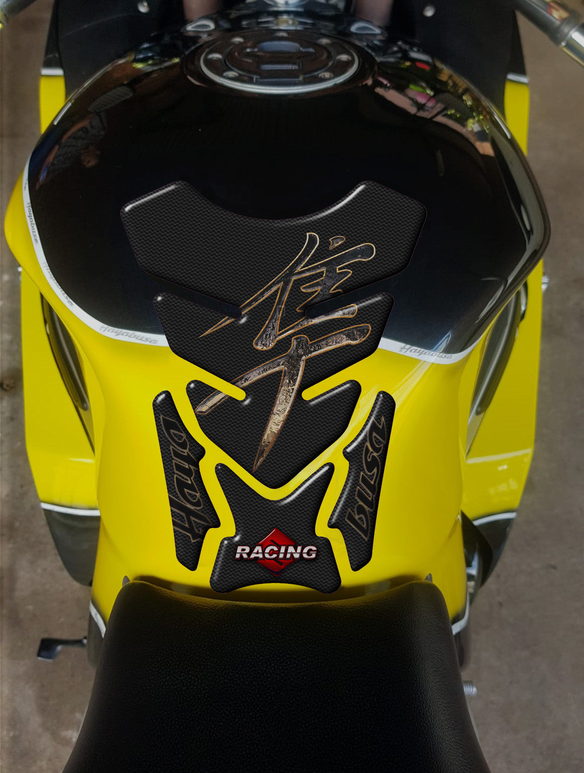 Suzuki Haya Busa tank pad