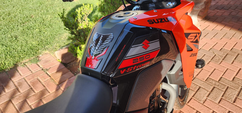 Suzuki Motorbike Side Pads
Suzuki Motor Bike Yolks
suzuki  Motor Bike Fuel Covers